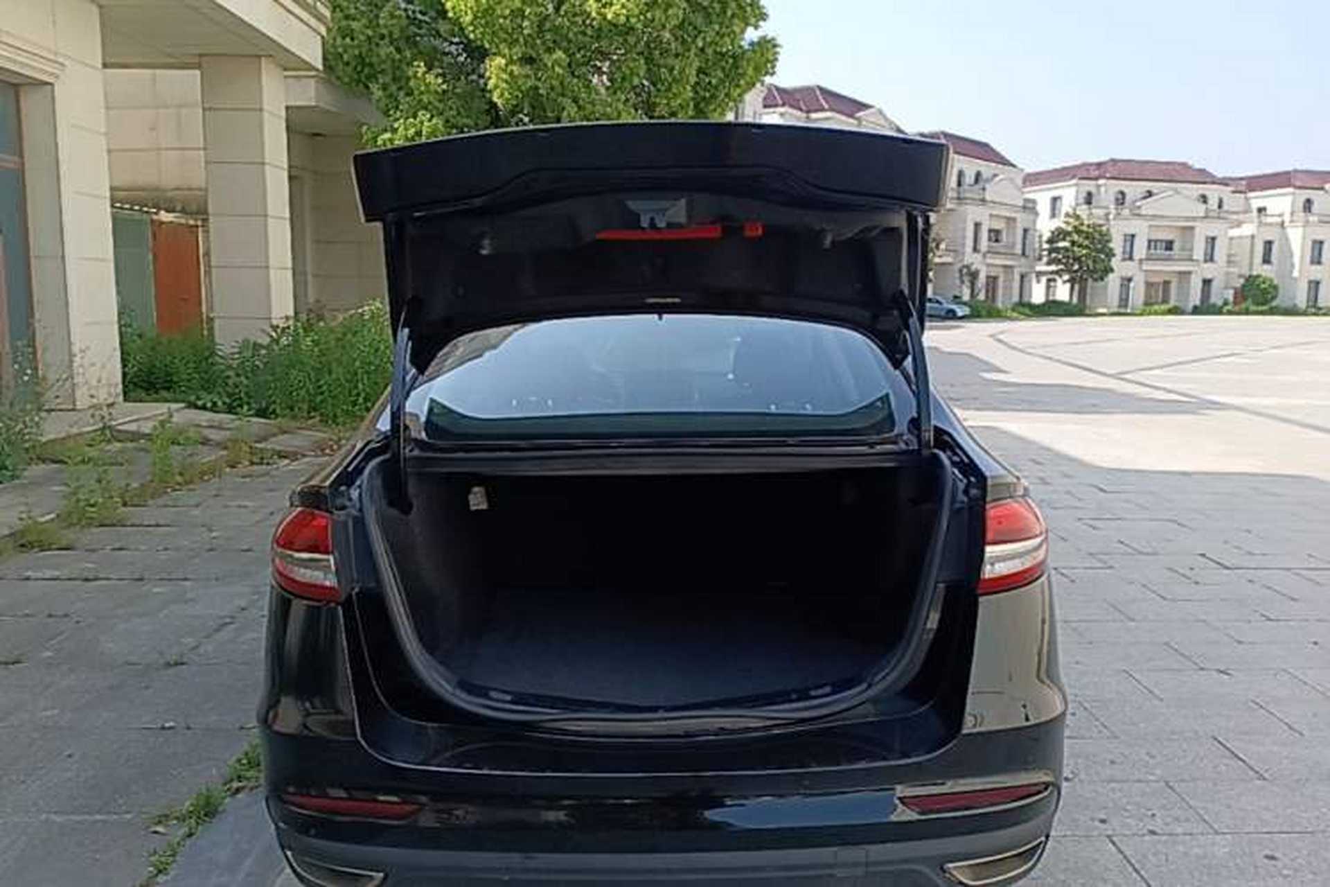 Used Ford Mondeo 2020 EcoBoost 180 Stylish Model Trunk