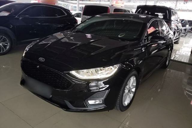 Ford Mondeo 2020 EcoBoost 180 Stylish Model usata