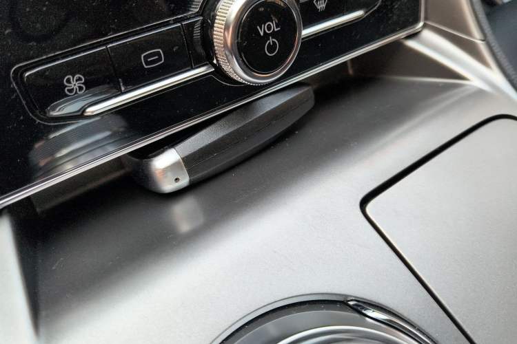 Used Ford Mondeo 2020 EcoBoost 180 Stylish Model Vehicle Key