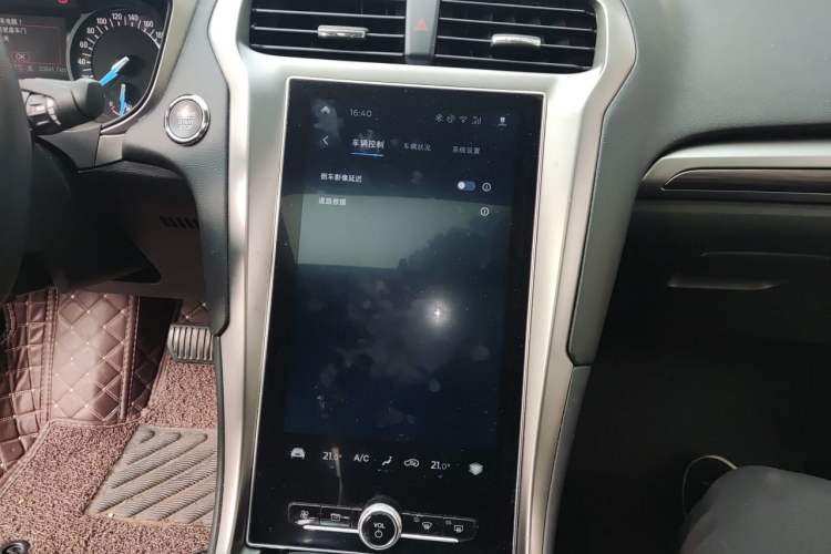 Used Ford Mondeo 2020 EcoBoost 180 Stylish Model Audio And AC Panel