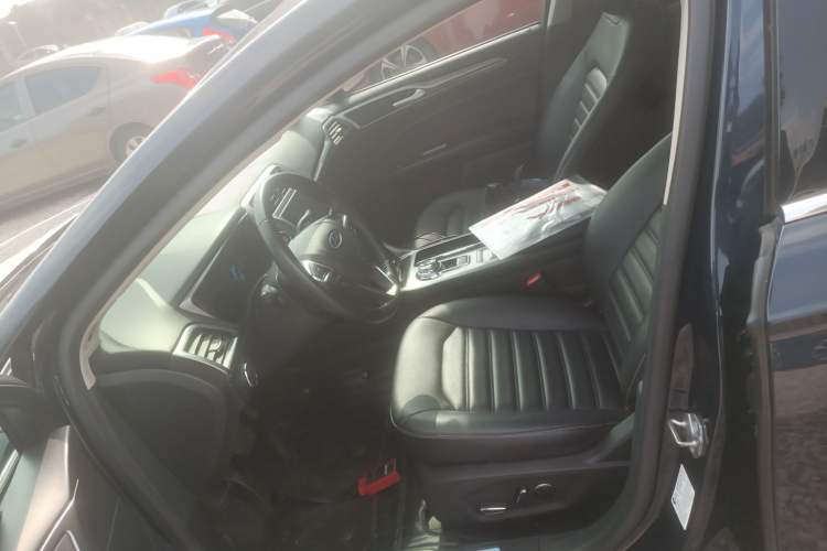Used Ford Mondeo 2020 EcoBoost 180 Stylish Model Driver Seat