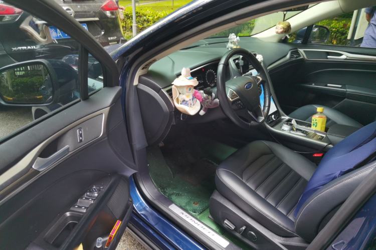 Used Ford Mondeo 2020 EcoBoost 200 Stylish Model Driver Seat