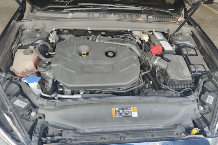 Used Ford Mondeo 2020 EcoBoost 200 Luxury Model Engine Bay