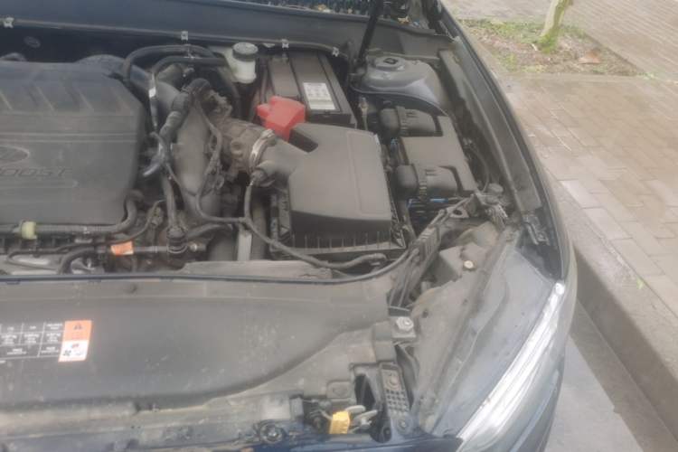Used Ford Mondeo 2020 EcoBoost 180 Stylish Model Engine Bay Left