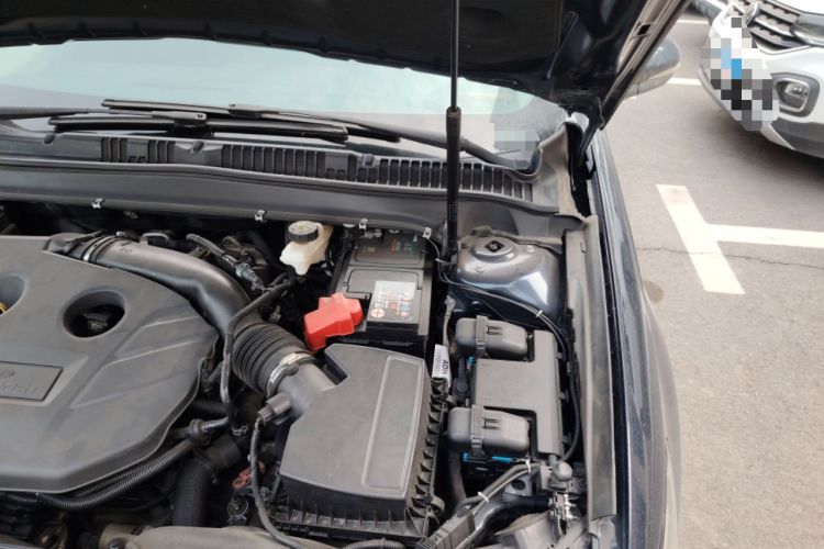 Used Ford Mondeo 2020 EcoBoost 200 Stylish Model Engine Bay Left
