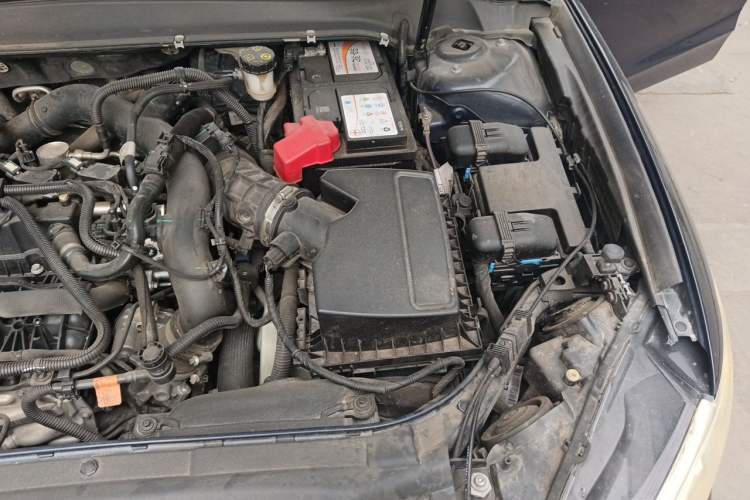 Used Ford Mondeo 2020 EcoBoost 180 Stylish Model Engine Bay Left