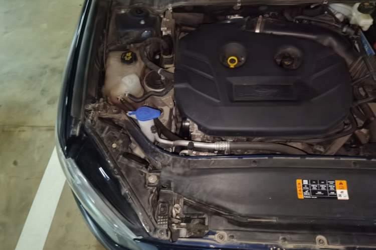 Used Ford Mondeo 2020 EcoBoost 200 Stylish Model Engine Bay Right