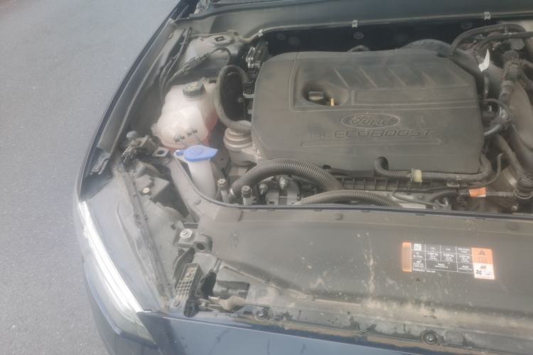 Used Ford Mondeo 2020 EcoBoost 180 Stylish Model Engine Bay Right