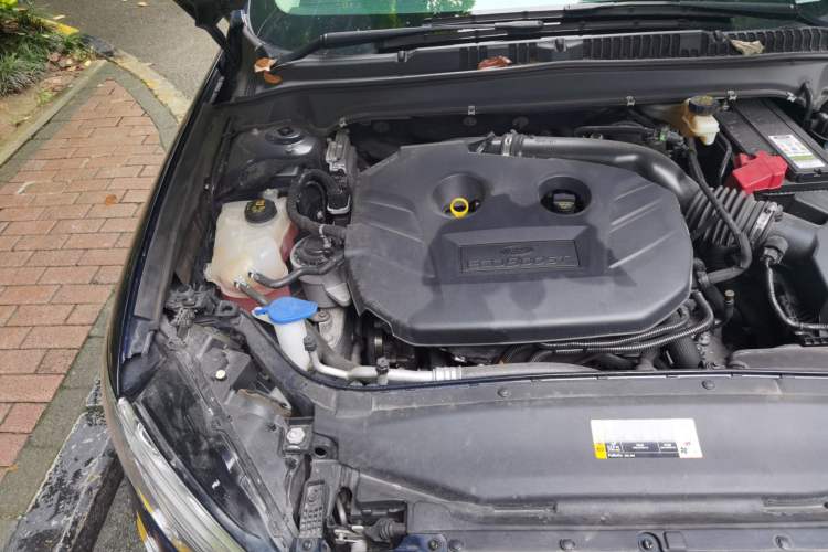 Used Ford Mondeo 2020 EcoBoost 200 Stylish Model Engine Bay Right