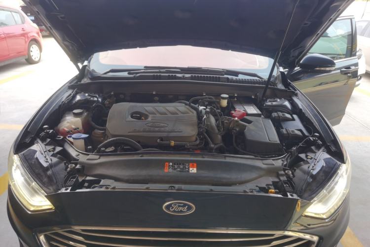 Used Ford Mondeo 2020 EcoBoost 180 Stylish Model Engine Bay