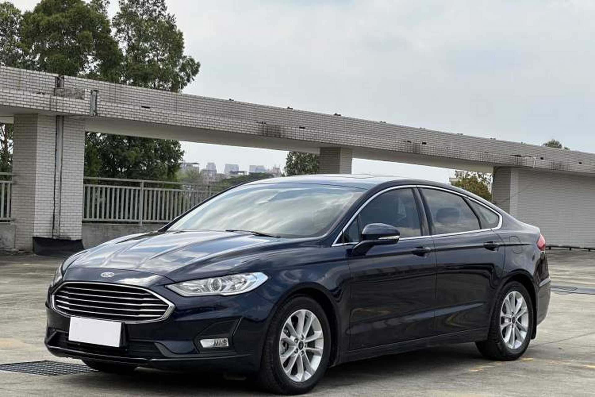 Used Ford Mondeo 2020 EcoBoost 180 Stylish Model Front Left 45 Deg