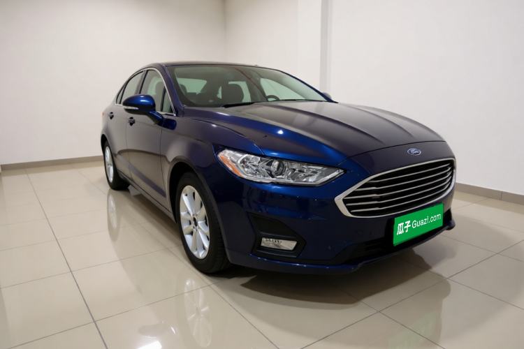Used Ford Mondeo 2020 EcoBoost 200 Stylish Model Front Right 45 Deg