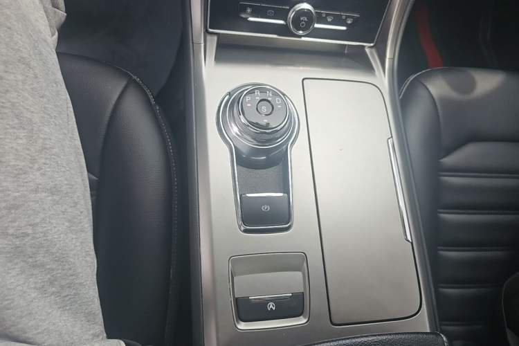 Used Ford Mondeo 2020 EcoBoost 180 Stylish Model Gear Lever