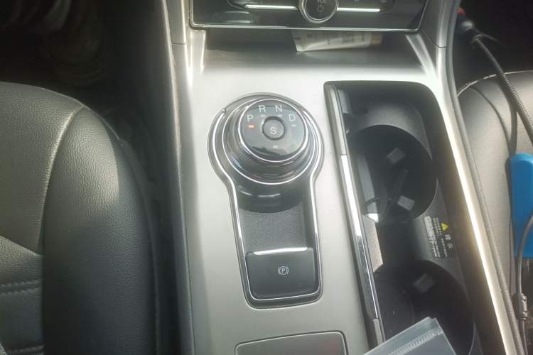 Used Ford Mondeo 2020 EcoBoost 180 Stylish Model Gear Lever