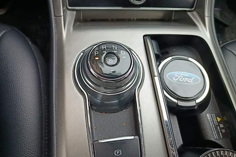 Used Ford Mondeo 2020 EcoBoost 180 Stylish Model Gear Lever