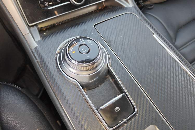 Used Ford Mondeo 2020 EcoBoost 180 Stylish Model Gear Lever