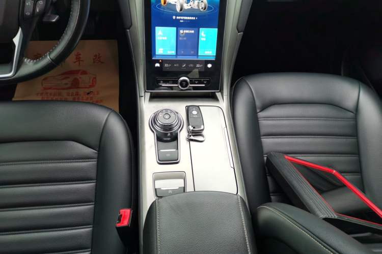 Used Ford Mondeo 2020 EcoBoost 180 Stylish Model Gear Lever