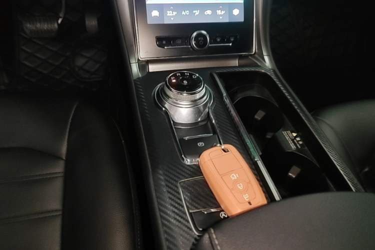 Used Ford Mondeo 2020 EcoBoost 180 Stylish Model Gear Lever