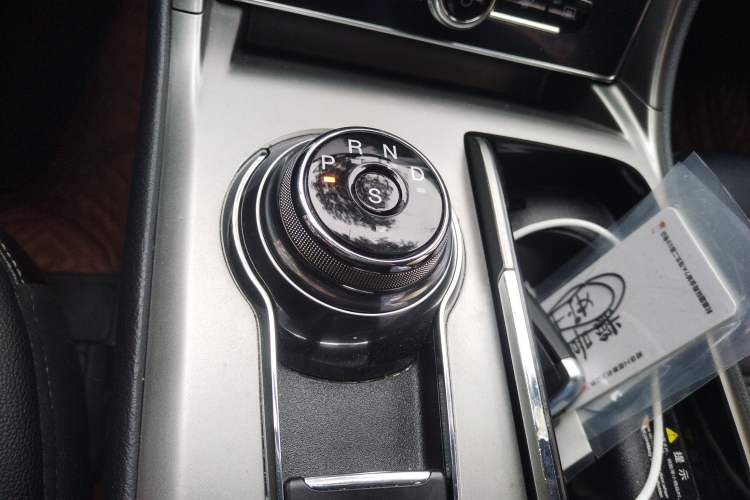 Used Ford Mondeo 2020 EcoBoost 180 Stylish Model Gear Lever
