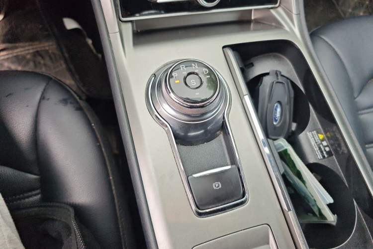 Used Ford Mondeo 2020 EcoBoost 180 Stylish Model Gear Lever