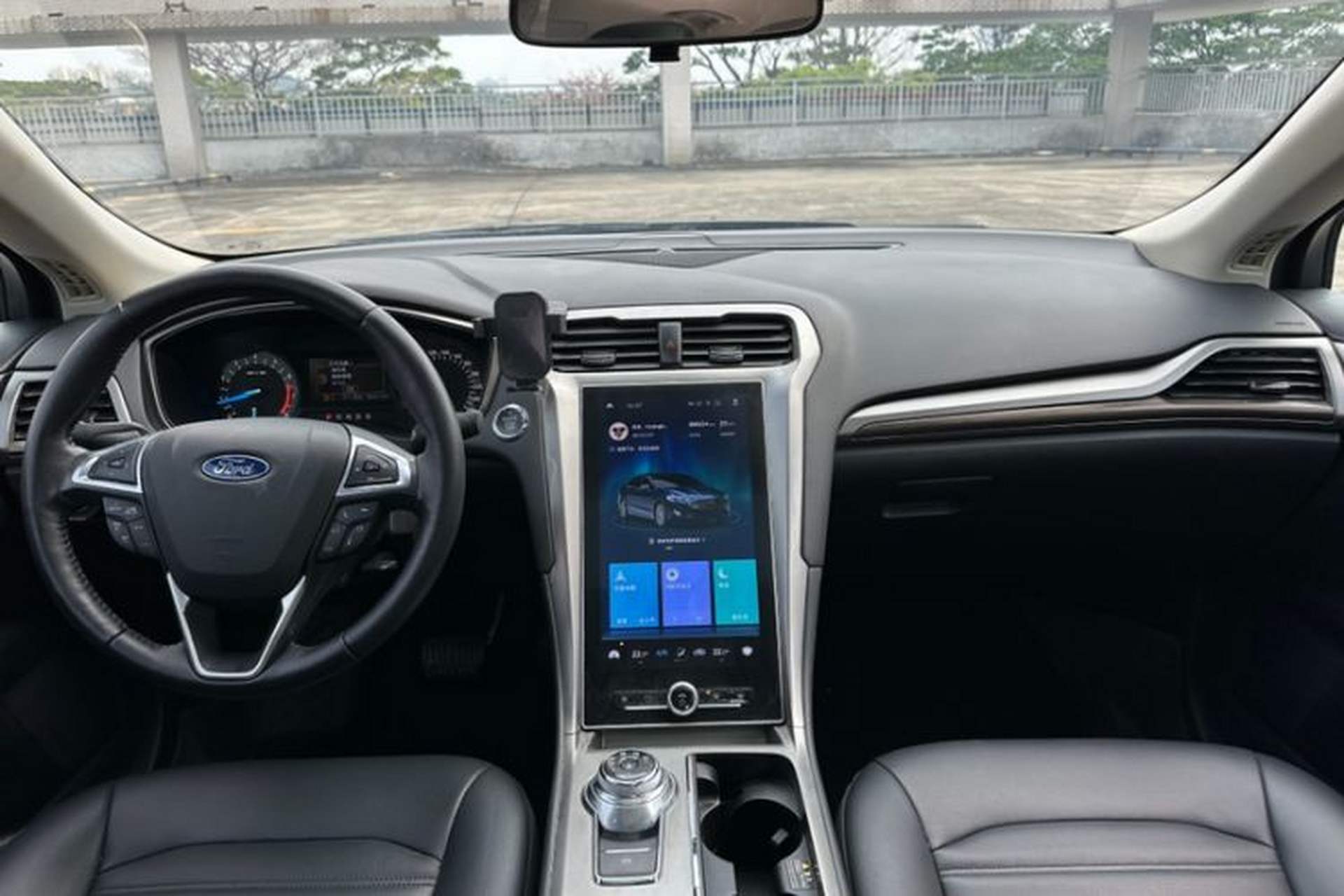 Used Ford Mondeo 2020 EcoBoost 180 Stylish Model Interior 3