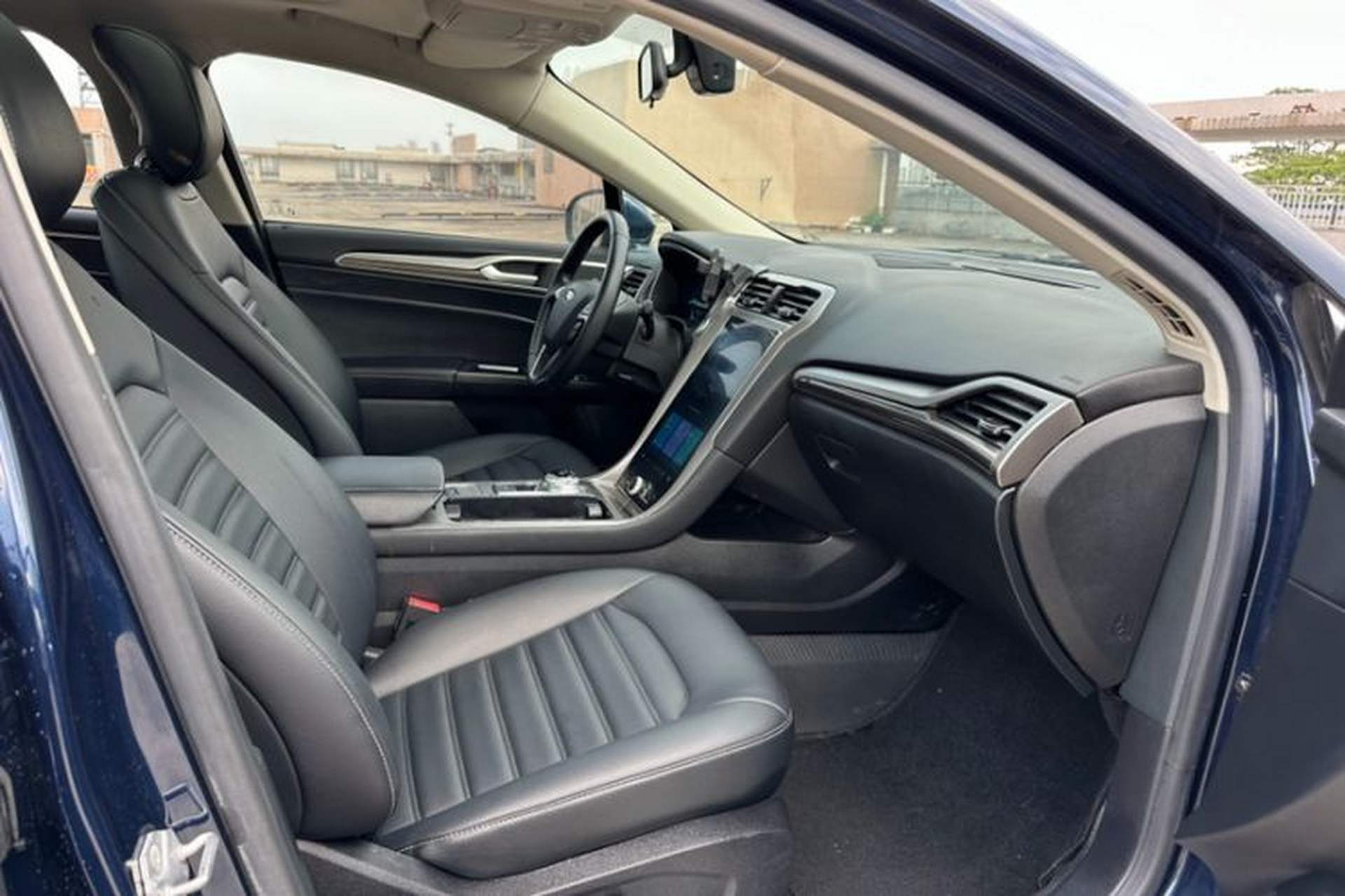 Used Ford Mondeo 2020 EcoBoost 180 Stylish Model Interior 4