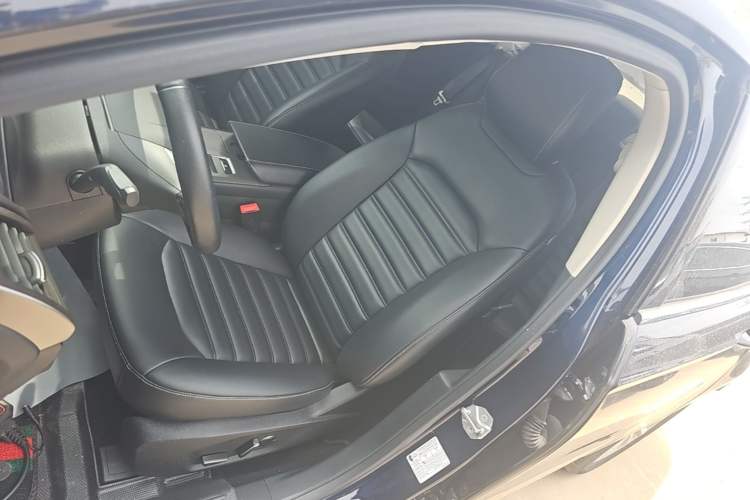 Used Ford Mondeo 2020 EcoBoost 180 Stylish Model Left Front Seat