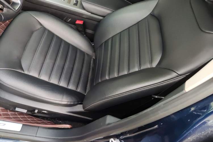 Used Ford Mondeo 2020 EcoBoost 180 Stylish Model Left Front Seat