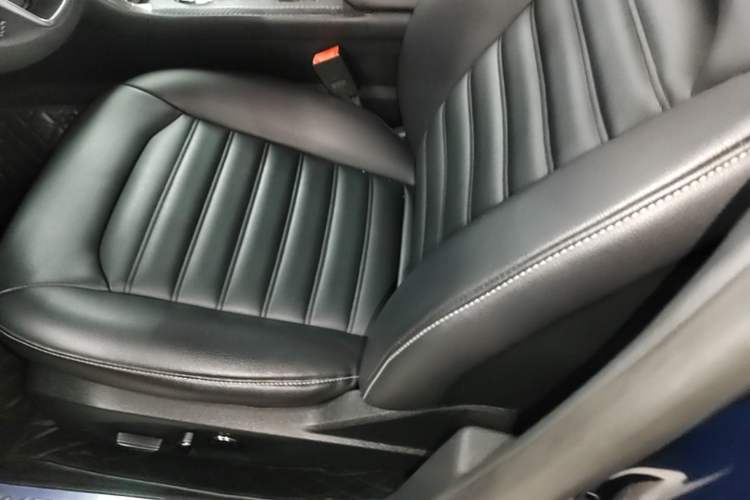 Used Ford Mondeo 2020 EcoBoost 180 Stylish Model Left Front Seat