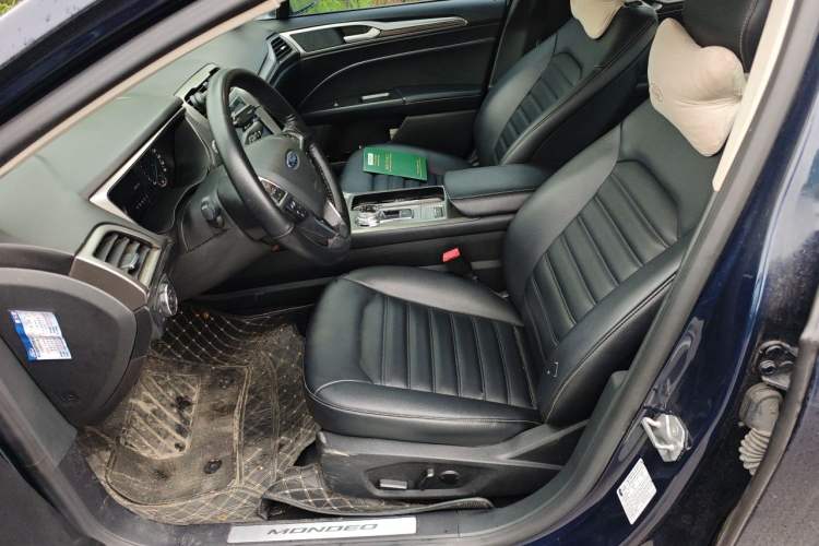 Used Ford Mondeo 2020 EcoBoost 180 Stylish Model Left Front Seat