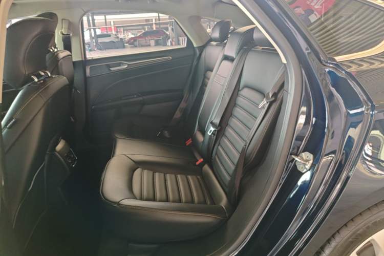 Used Ford Mondeo 2020 EcoBoost 180 Stylish Model Left Rear Seat