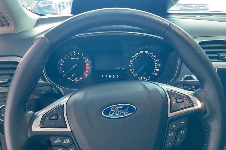 Used Ford Mondeo 2020 EcoBoost 180 Stylish Model Odometer Close Up