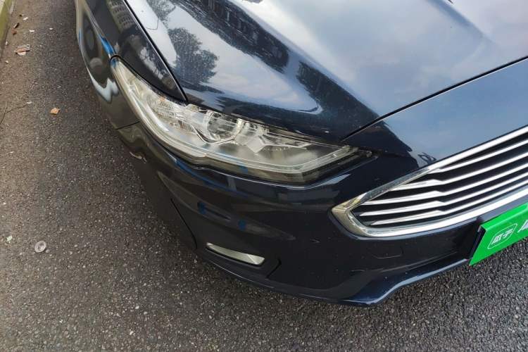 Used Ford Mondeo 2020 EcoBoost 180 Stylish Model Right Front Headlight