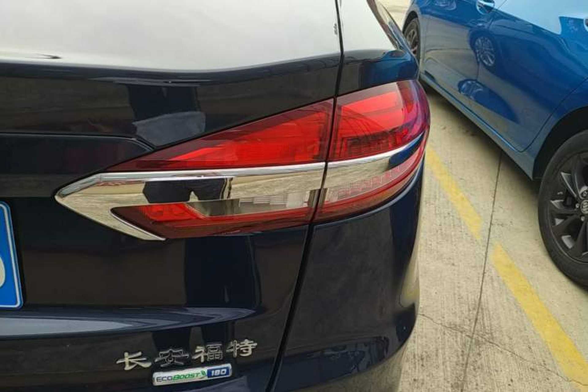 Used Ford Mondeo 2020 EcoBoost 180 Stylish Model Right Rear Taillight