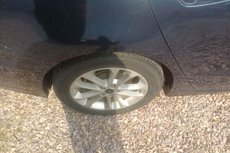 Used Ford Mondeo 2020 EcoBoost 180 Stylish Model Right Rear Wheel Hub