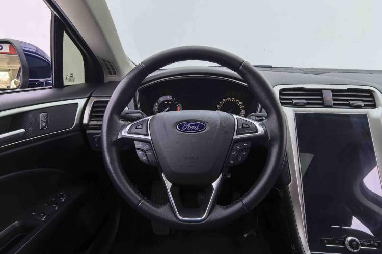 Used Ford Mondeo 2020 EcoBoost 180 Stylish Model Steering Wheel