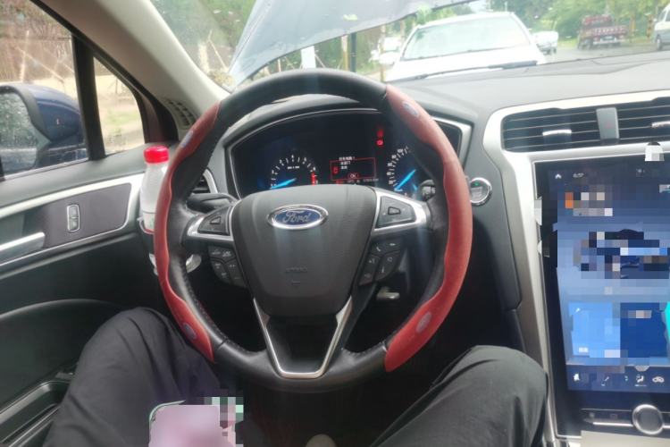 Used Ford Mondeo 2020 EcoBoost 180 Stylish Model Steering Wheel
