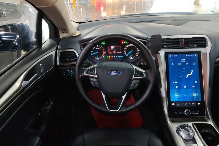 Used Ford Mondeo 2020 EcoBoost 180 Stylish Model Steering Wheel