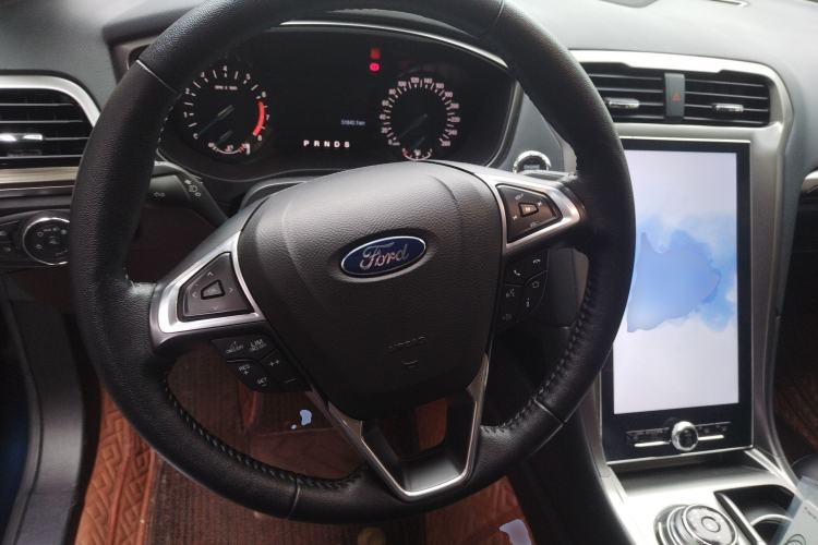 Used Ford Mondeo 2020 EcoBoost 180 Stylish Model Steering Wheel
