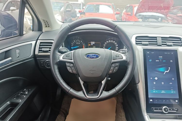 Used Ford Mondeo 2020 EcoBoost 180 Stylish Model Steering Wheel