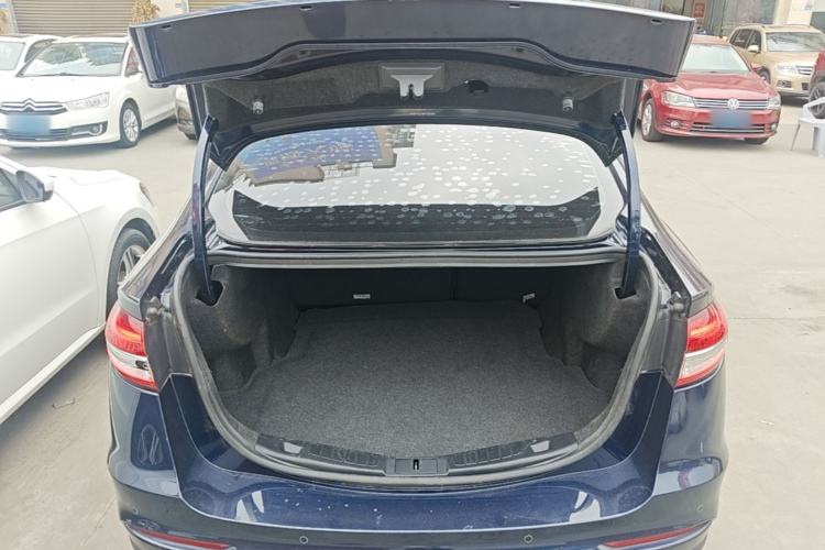 Used Ford Mondeo 2020 EcoBoost 180 Stylish Model Trunk