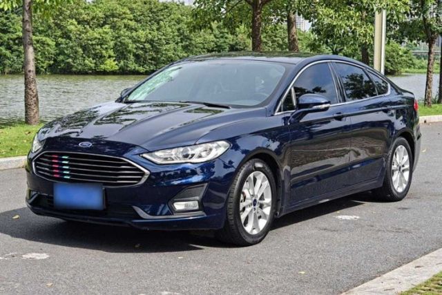 Ford Mondeo 2020 EcoBoost 180 Stylish Model d’occasion
