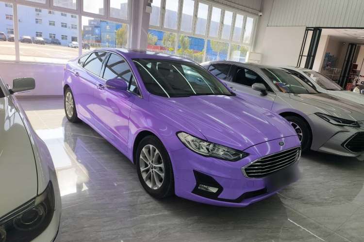 Used Ford Mondeo 2020 EcoBoost 180 Stylish Model Front Right 45 Deg