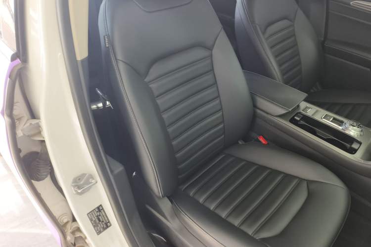 Used Ford Mondeo 2020 EcoBoost 180 Stylish Model Right Front Seat