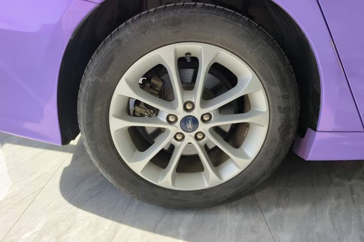 Used Ford Mondeo 2020 EcoBoost 180 Stylish Model Right Rear Wheel Hub