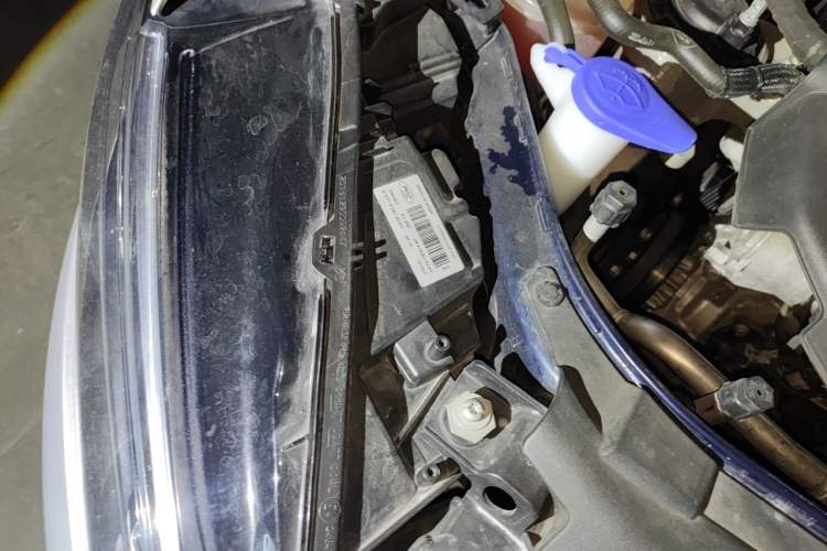 Used Ford Mondeo 2020 EcoBoost 200 Luxury Model Engine Bay Right