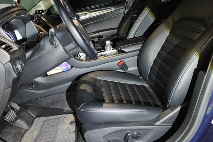 Used Ford Mondeo 2020 EcoBoost 200 Luxury Model Left Front Seat