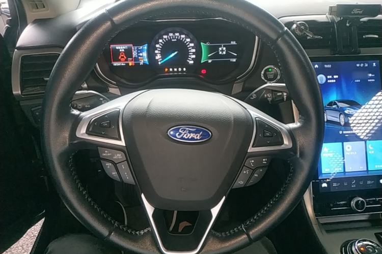 Used Ford Mondeo 2020 EcoBoost 200 Luxury Model Steering Wheel