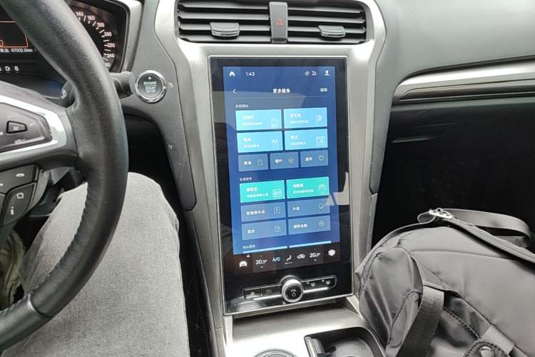 Used Ford Mondeo 2020 EcoBoost 180 Stylish Model Audio And AC Panel