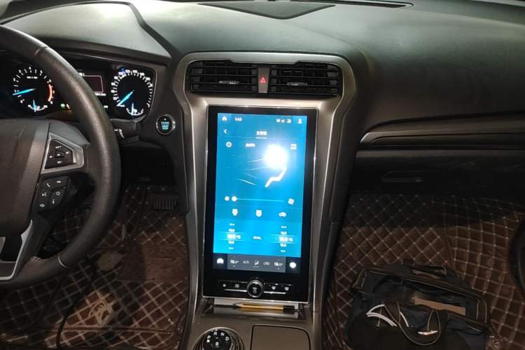 Used Ford Mondeo 2020 EcoBoost 180 Stylish Model Audio And AC Panel